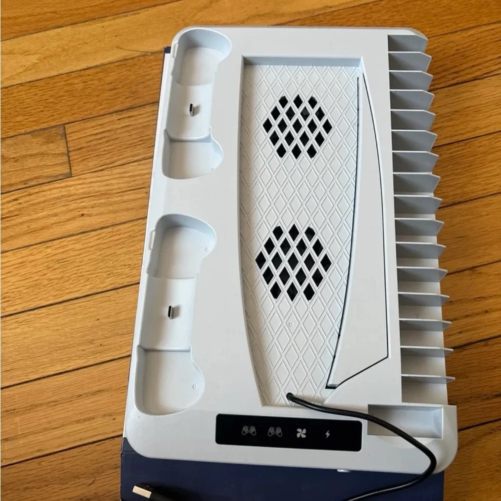 Multi-functional Cooling and Charging Station